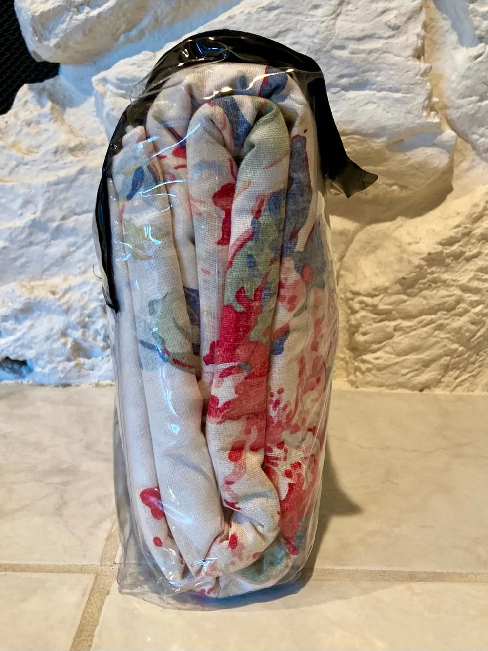NEW Ralph Lauren 100% cotton full/ queen duvet cover in “Veronique” pattern